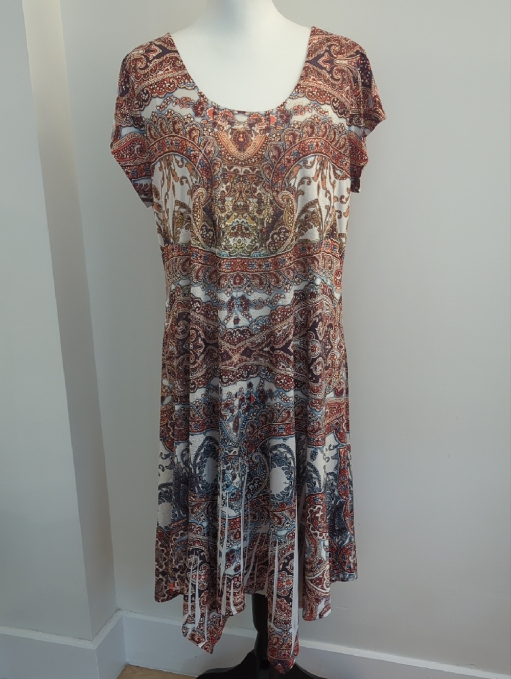 World Unity Paisley Asymmetrical Midi Handkerchief Hem Dress - Picture 3 of 11